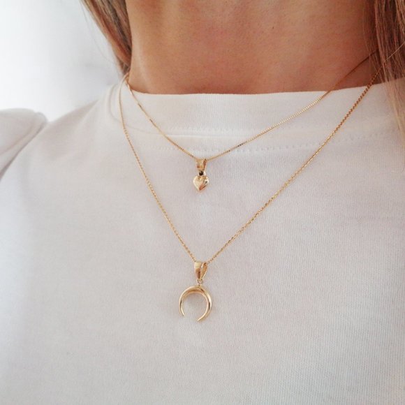 Dainty Real 10K Gold Heart Necklace Tiny Heart Charm Pendant w Box Chain, Gift - Picture 4 of 4